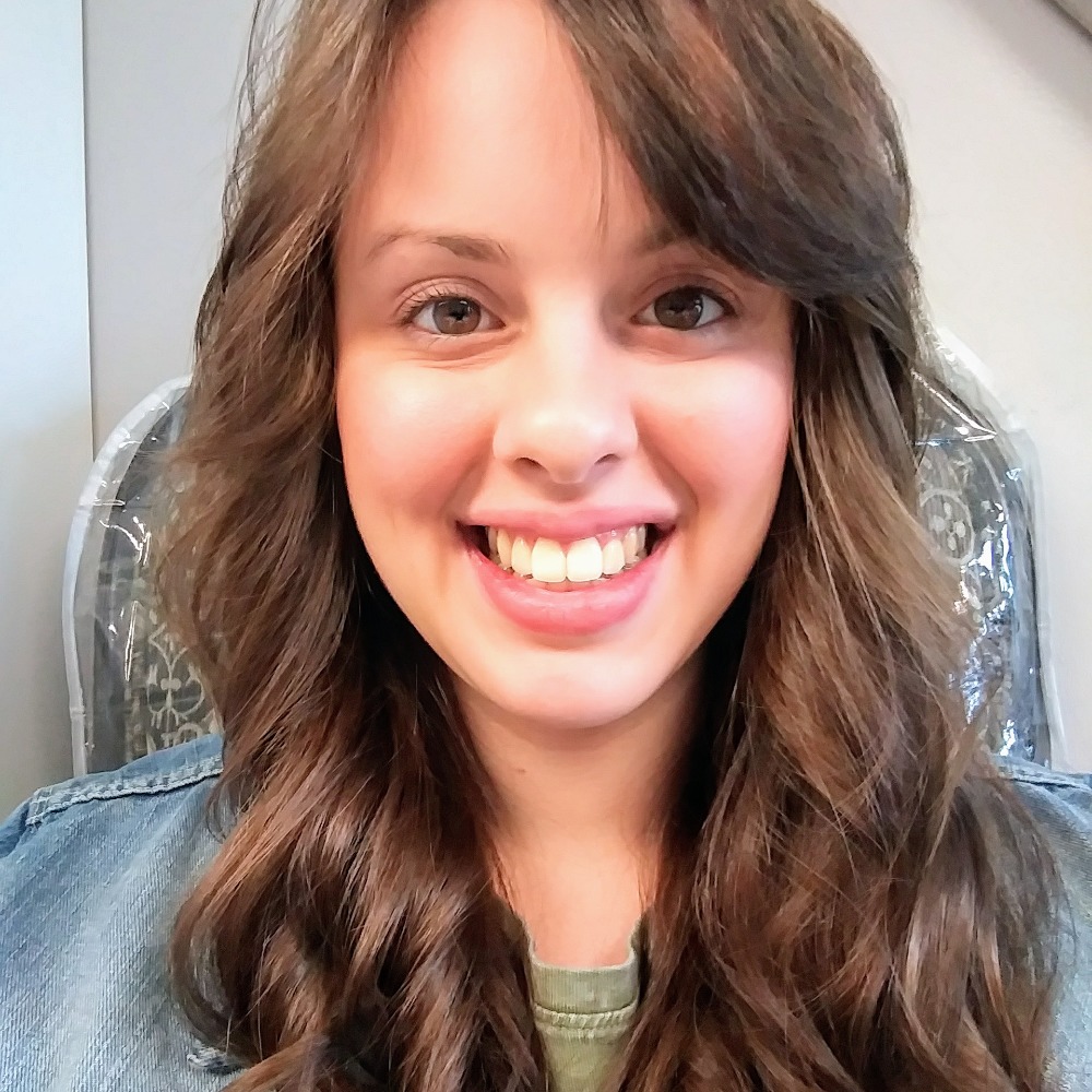 Meet your Posher, Jade